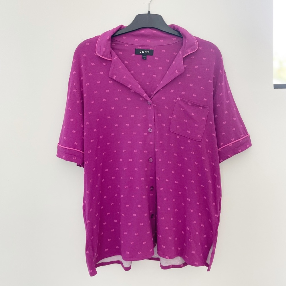 DKNY Berry Logo Notch Collar Pajama Top